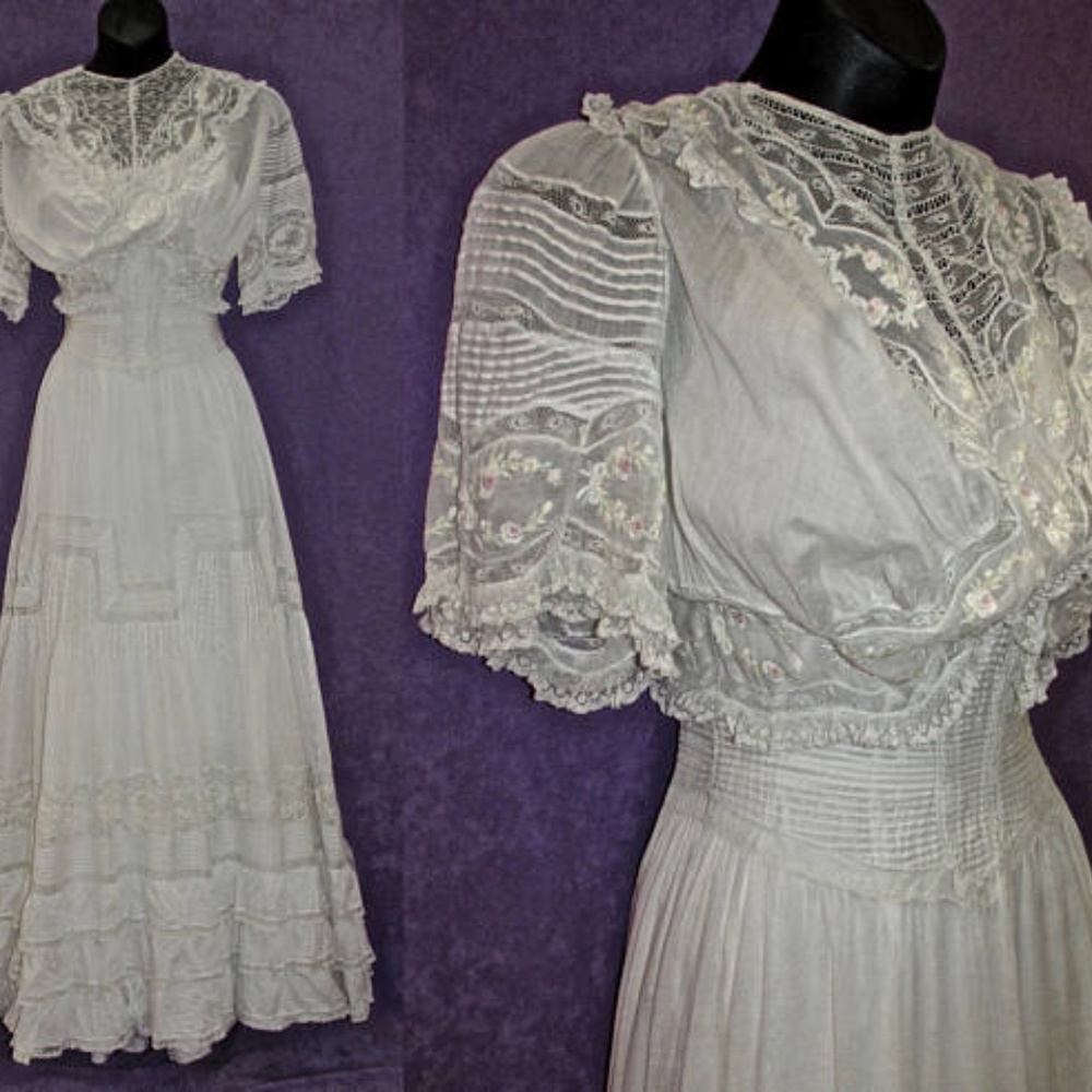 Edwardian Tea-Gown Cotton, Lace & Roses  C.1906